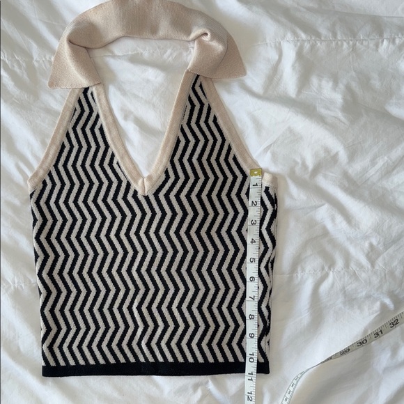 Altar’d State Black and Cream Chevron Knit Top size small - Picture 4 of 7
